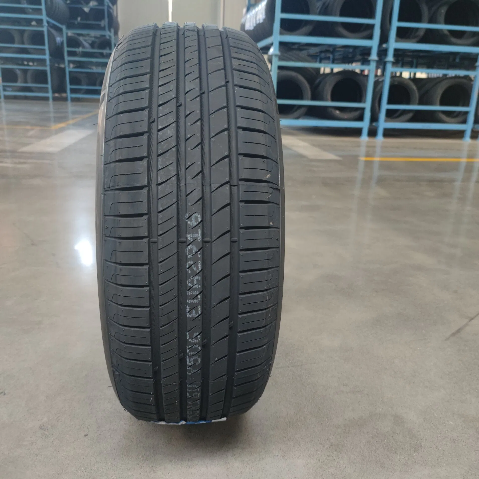 Zyphira Y506 Grand Touring All-Season Passenger Car Tire