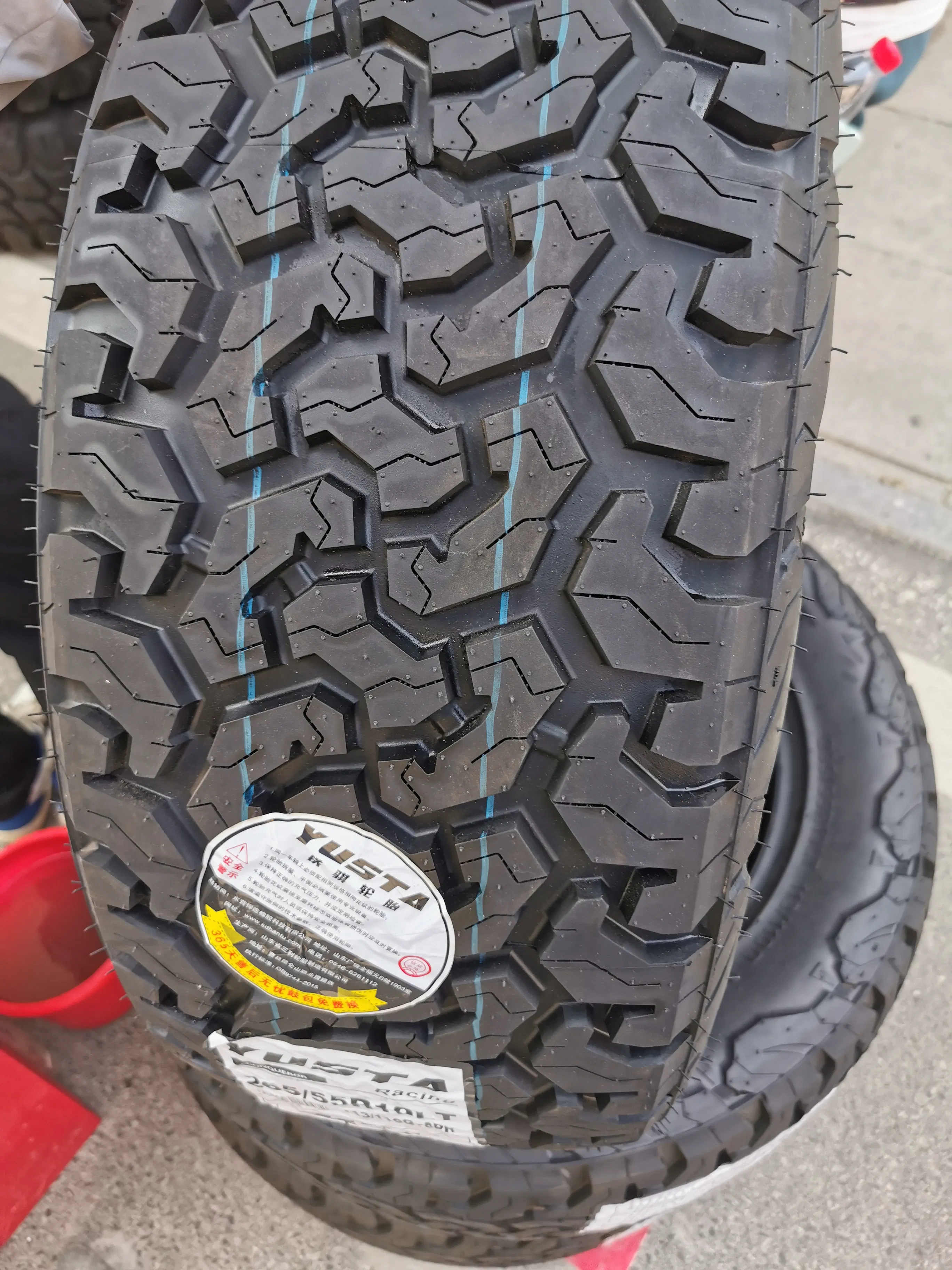 Low Prices Wholesale Manufacture R12 R13 R14 R15 R16 R17 R18 PCR Passenger Car Tires