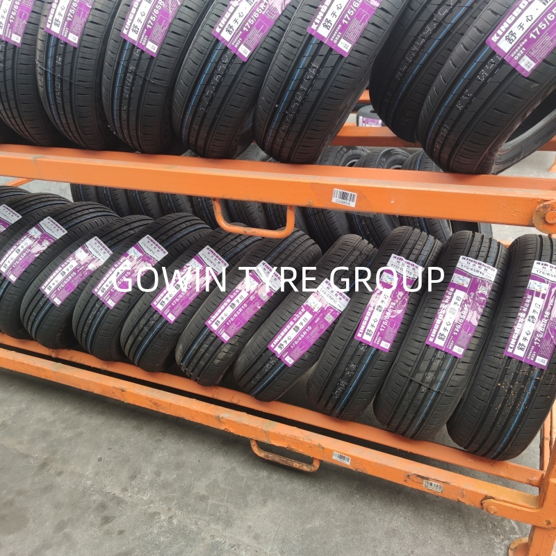 Factory Price PCR Tire Passenger Car Tyre Tire All Season Winter Summer Snow Tyre 12-32 Inch High Performance Tyre for Longer Mileage Radial 205/45r17