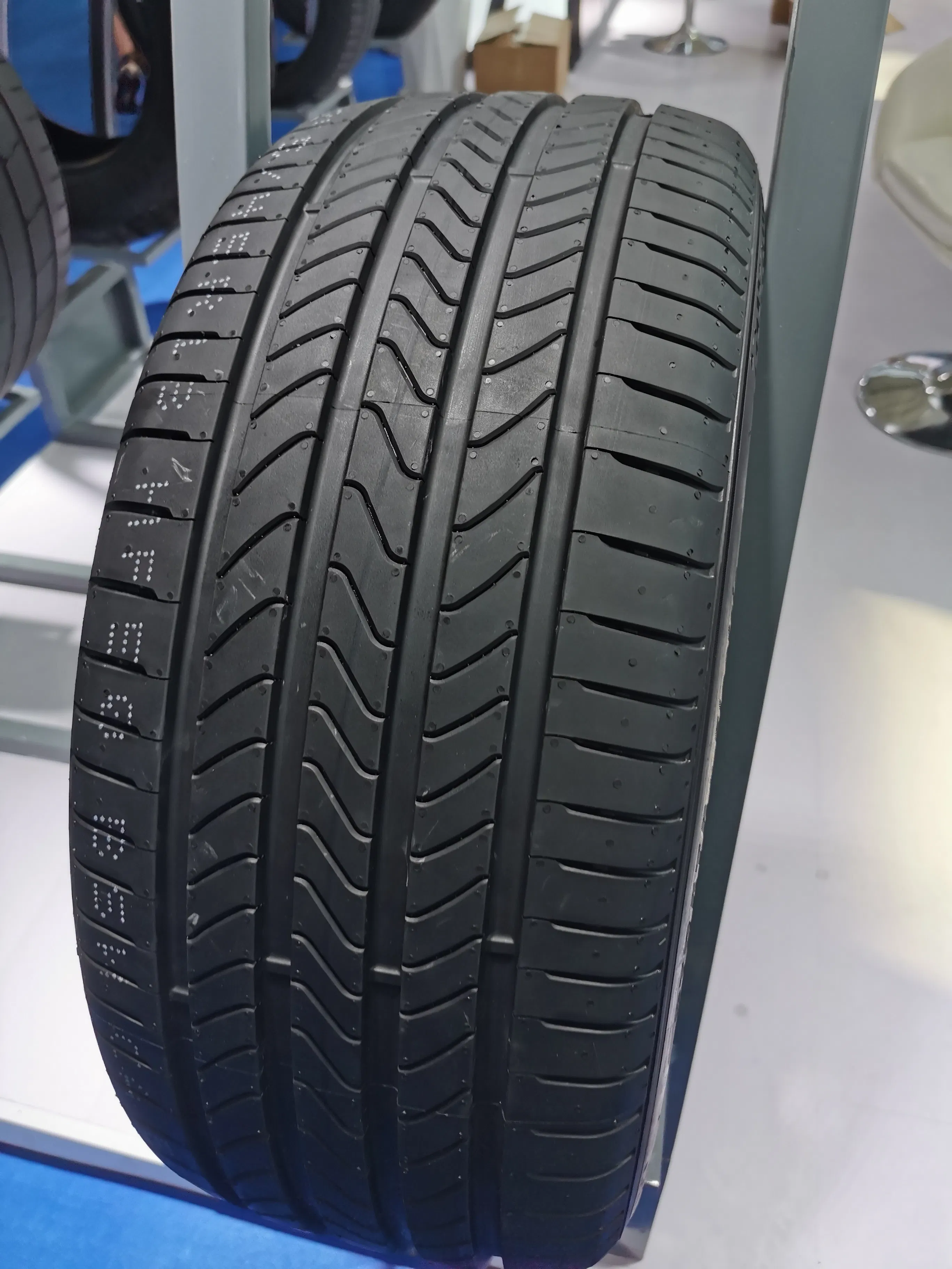 Low Price R12 to R20 All-Season Joyroad Dovroad Doubleking Chengshan Linglong Brand PCR Passenger Car Tyre