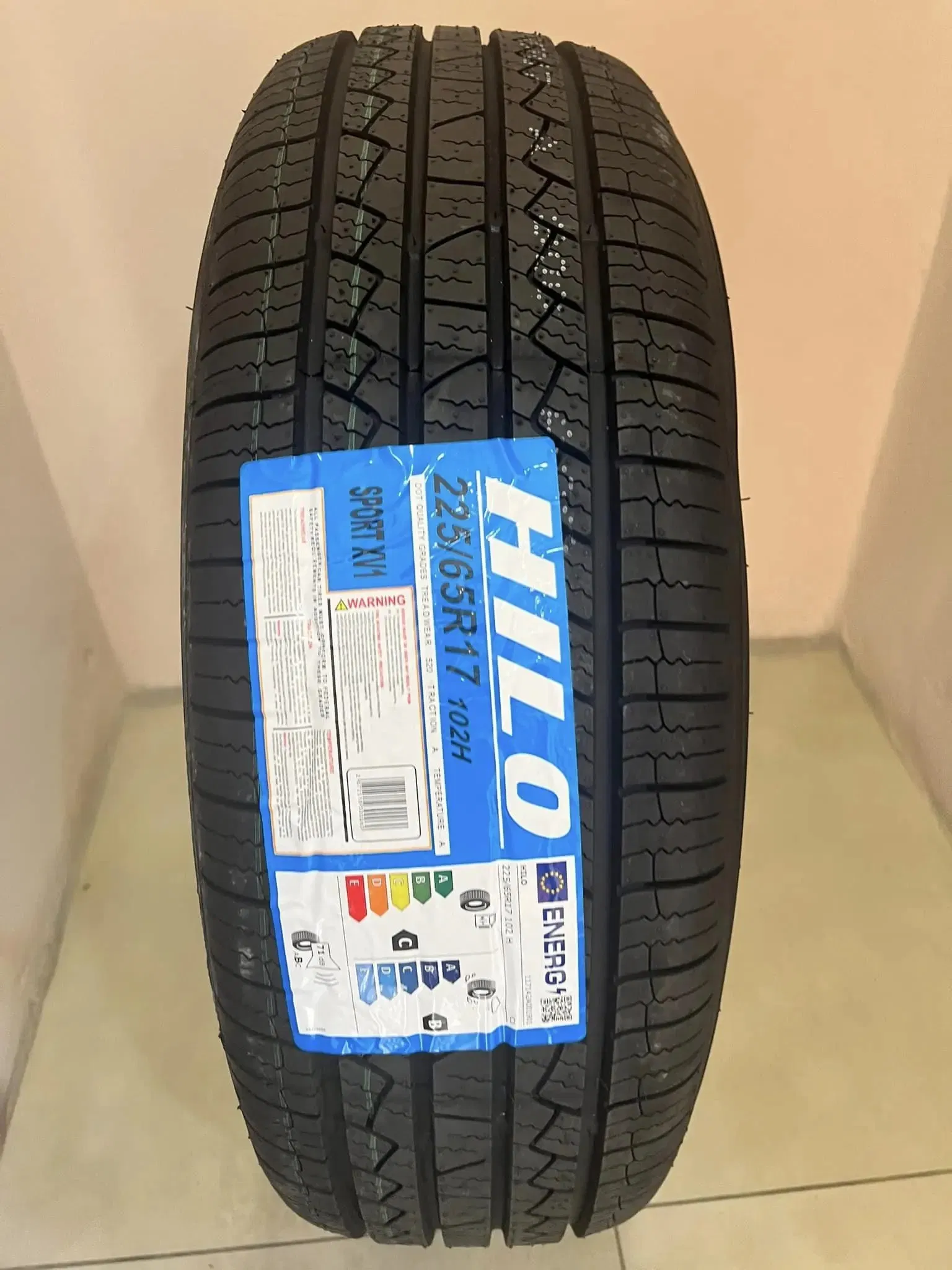 Brand Car Tires High Quality UHP PCR Summer Tire Winter Stud Less Studded Top Quality Warranty Tyre 215/45r16 215/40r17 215/55r18