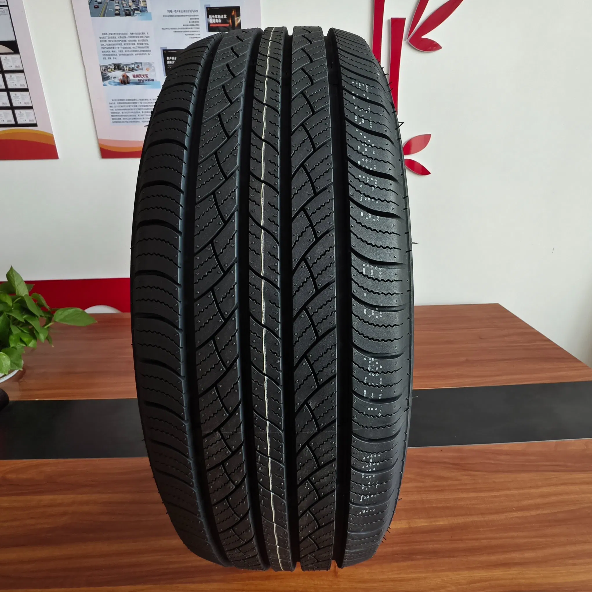 High-Quality Self-Repairing Anti-Puncture Car Tyres 235/60r16, 195/55r15 Car Tyres, SUV Tyres. Widely Available in Many Countries. Find a Dealer Now.