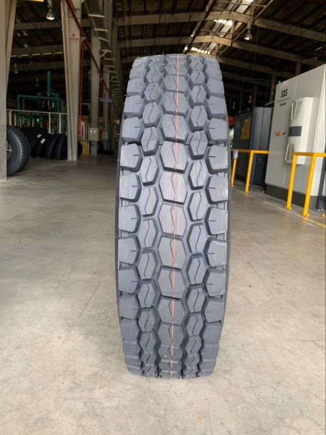 Heavy Duty Dump Commercial Semi Low Profile Truck Tire in Vietnam 20 Inch 22.5 19.5 295/75/22.5 11r22.5 11r 245 10.00X20 315 Drives Truck Tires to USA on Sale