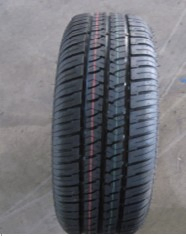 Hot Selling Best Run Flat Car Tires 235/45r18 245/45r18 225/45r19 on Sale