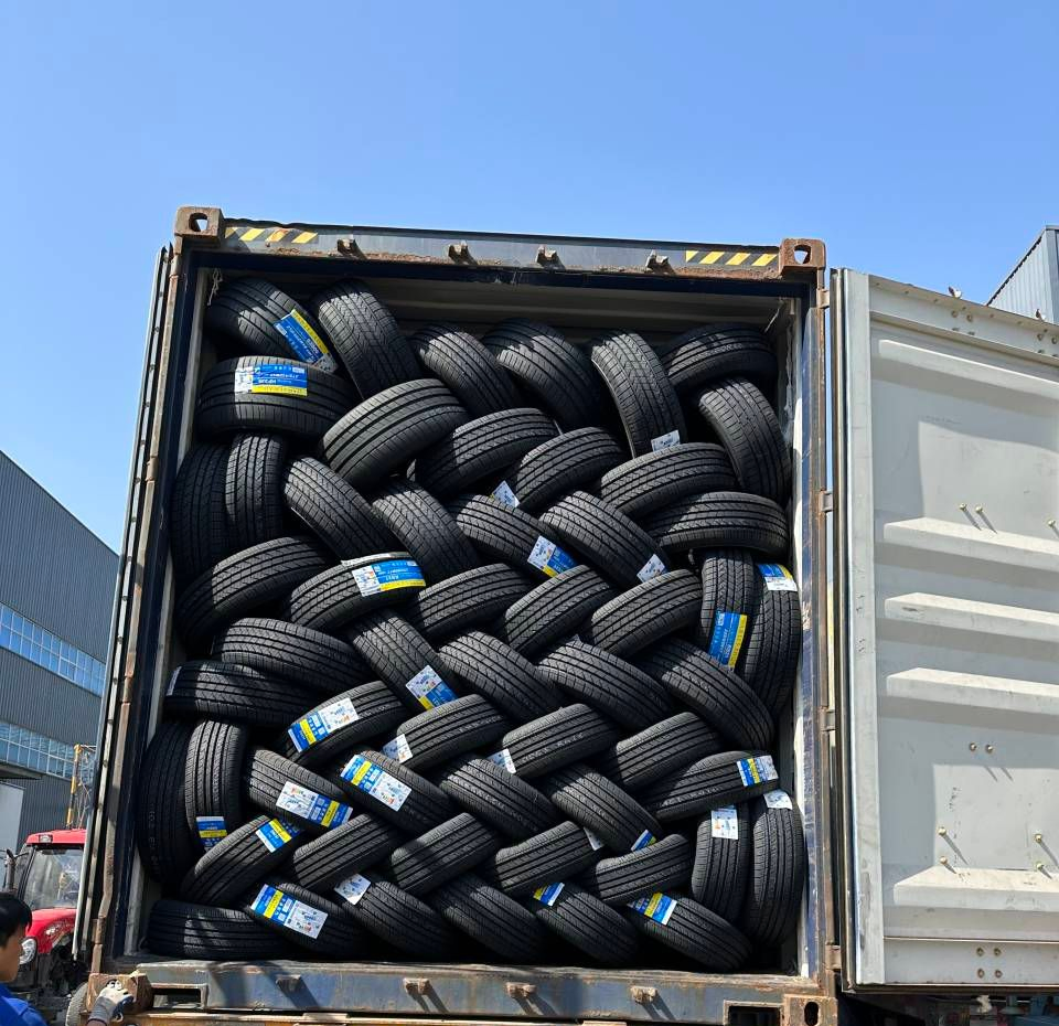 Habilead E300 EV Tires Electric Vehicles 215/55/17/18 235/245/45/18 235/50/19 245/45/19 255/55/19 255/50/20 245/255/45/20 Reinforced XL Paseenger Car Tyres