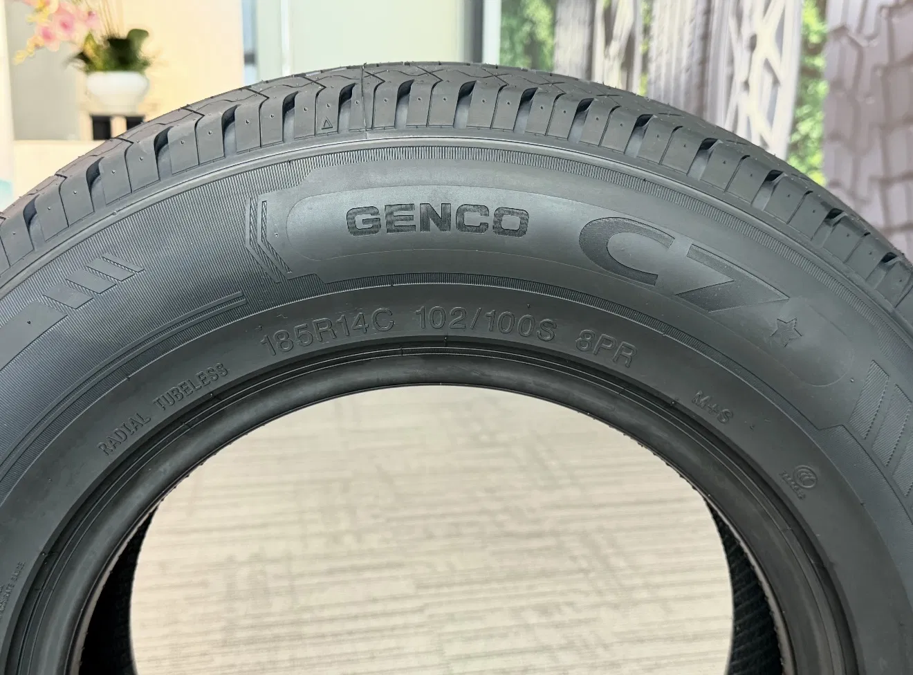 Fuel-Efficient City Road Tires Light Truck Compatible PCR Passenger Car Radial Tire