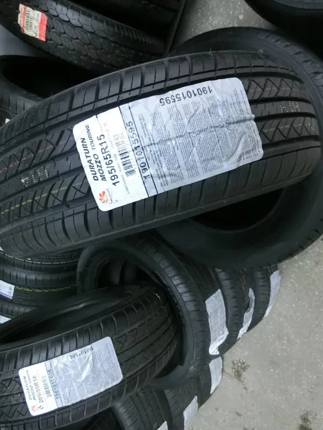 Tire Sidewall Detail