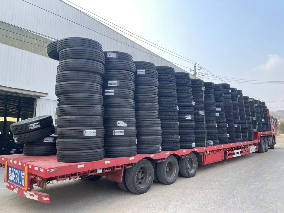 Truck Tyre 315/80r22.5 Detail 4