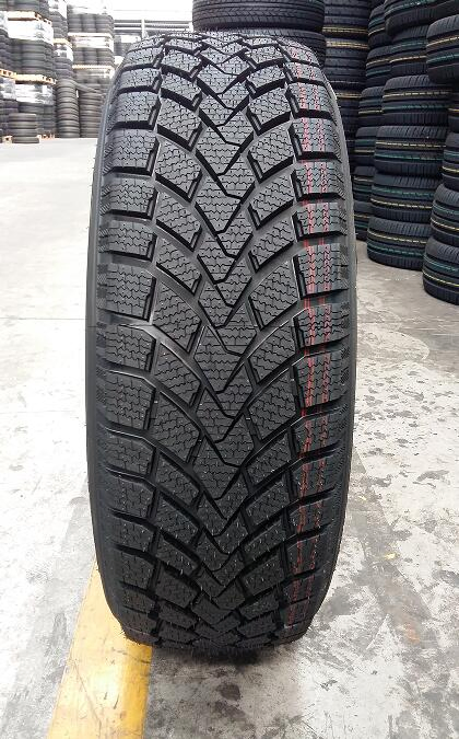 Chine Factory Competitive Price Cheap PCR Passenger Car Taxi HP UHP Low Pressure Low Profile Tires 255/55r19
