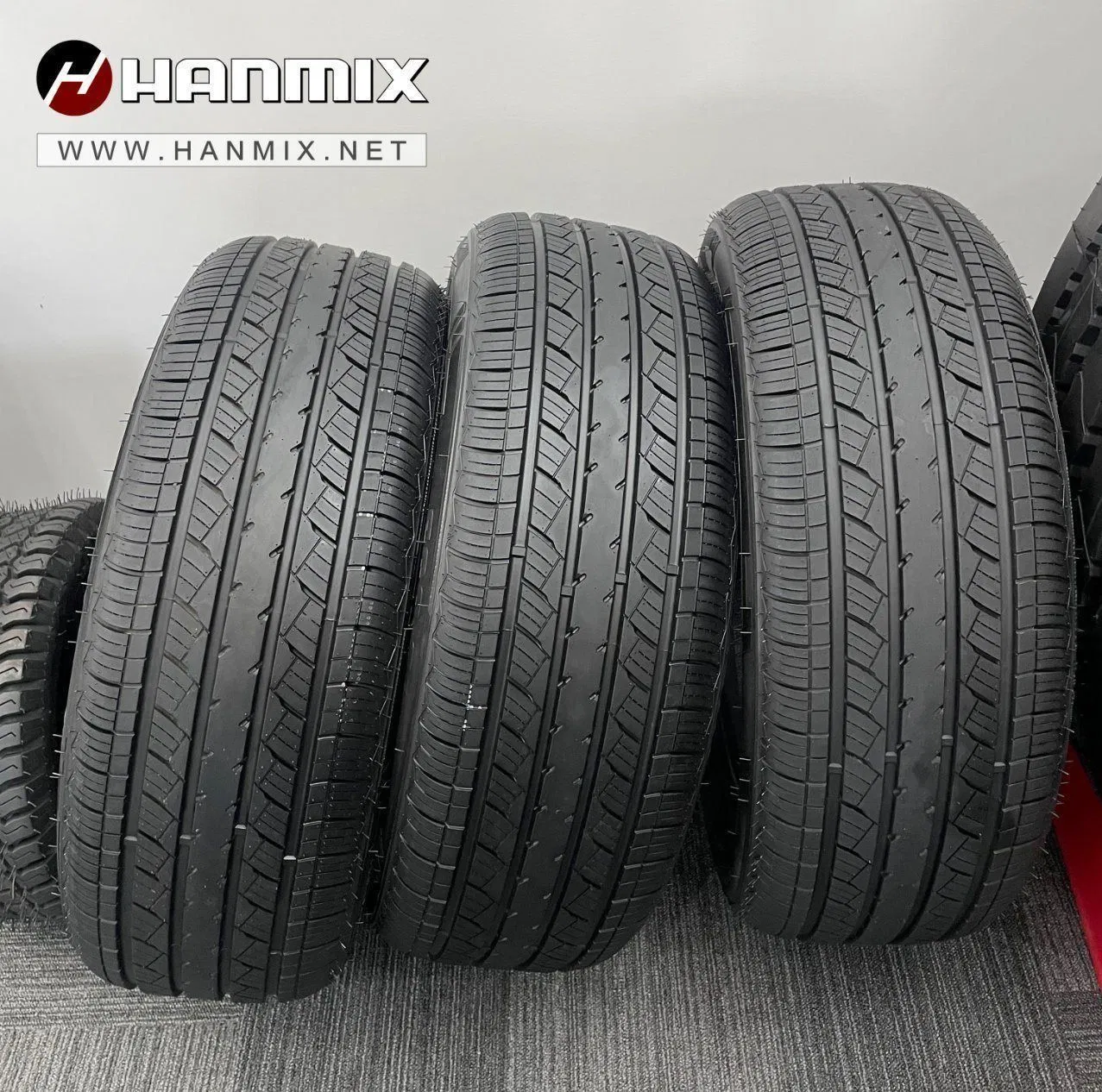 Hanmix R14 R15 R16 Pneu Tubeless Tire Wholesale Truck PCR Passenger Car Tyre Dealers Radial Suppliers 205/55r16 215/65r16 235/70r16 Neumaticos for Sale Llantas