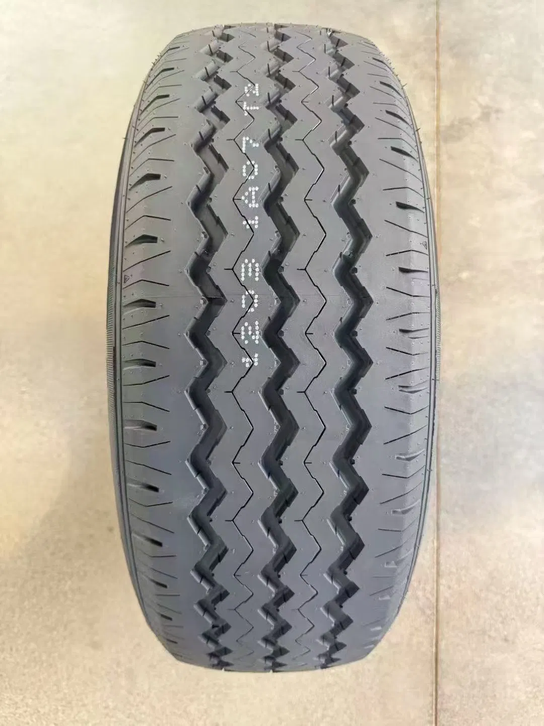 Winter UHP Studded Van LTR Tire From China Factory