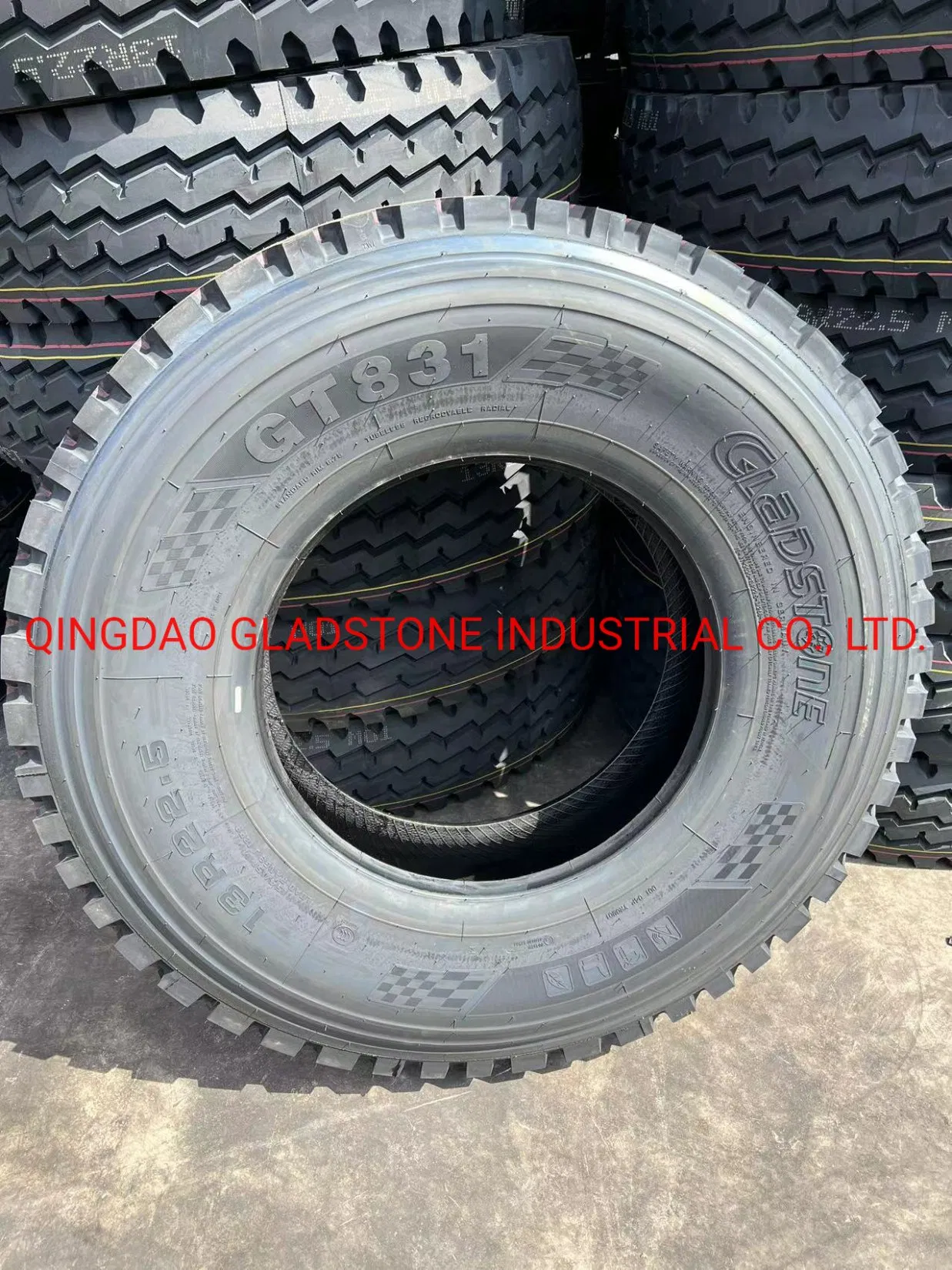 Gladstone Brand Truck Tyre 13r22.5 Gt831 Heavy Duty Tires Low Price Tubeless Tire Hot Sale in Cameroun Can Apply Certificate Mix Load with Passenger Car Tyre