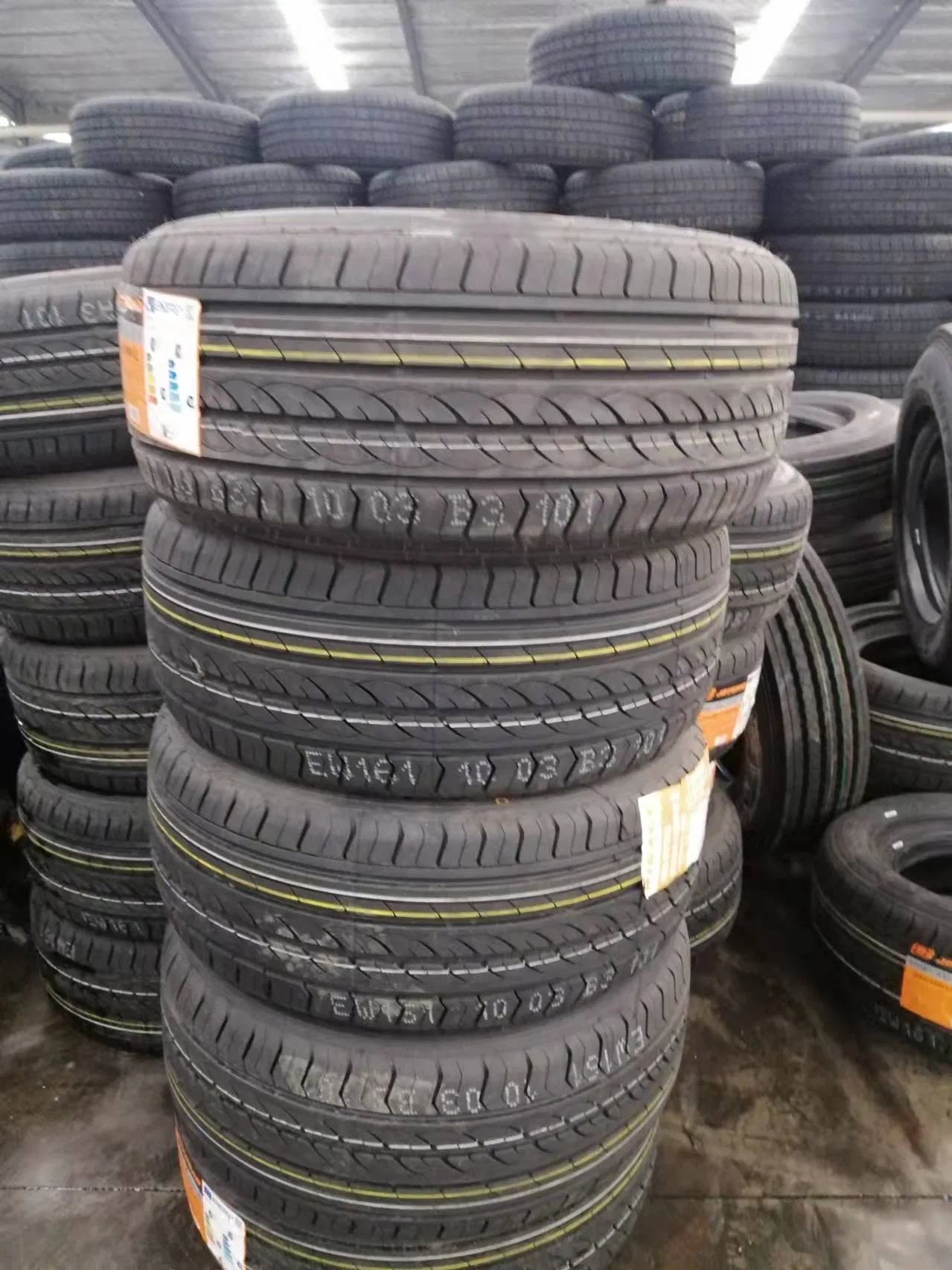 Joyroad/Centara Brand Tire 18inch Car Tyre 235/40r18 Passenger Car Tyre From Zhongyi Factory Best All Season Tires for SUV Pneus De Voiture