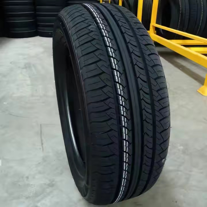 Factory Price PCR Tire Passenger Car Tyre Tire All Season Winter Summer Snow Tyre High Performance Tyre for Longer Mileage Radial Tire