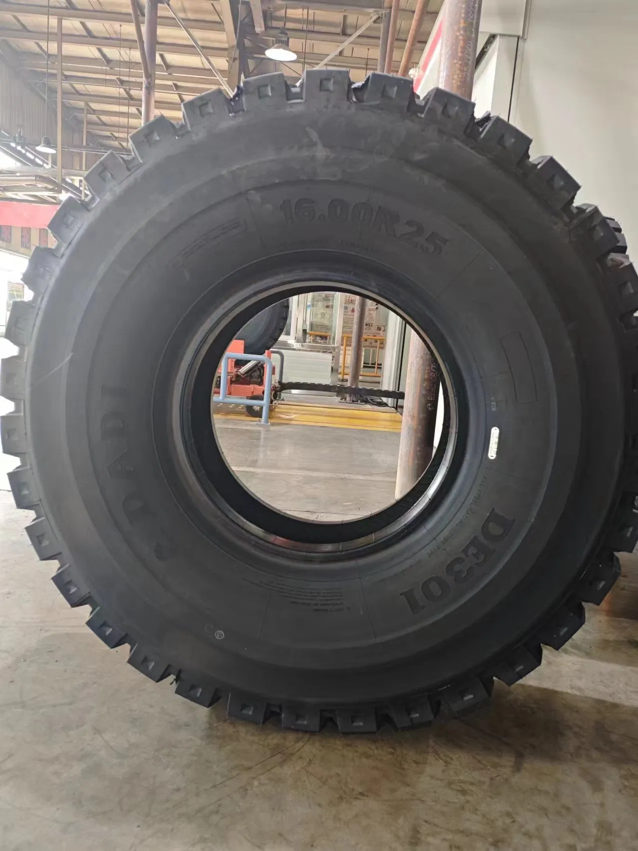 Vietnam Heavy Truck Tire 295/75r22.5 Wholesale TBR Tyre 295/75/22.5 Low Profile 22.5 Radial Tires for Trailer Wheel and Steer Wheel Cheap Tyres for Us