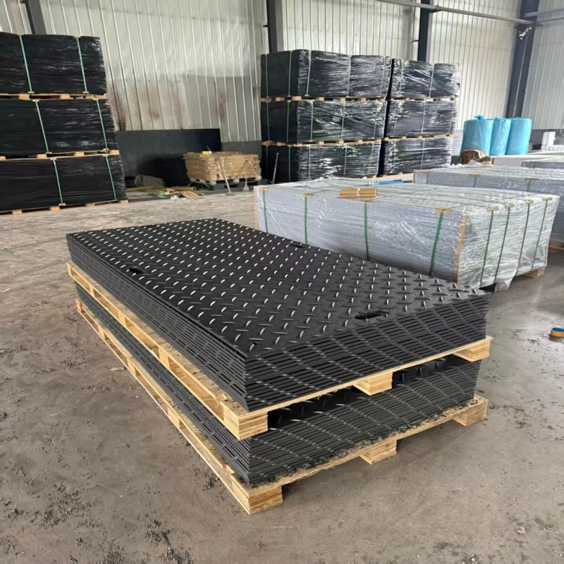 Protección de suelo antideslizante para línea de producción industrial y área de carga