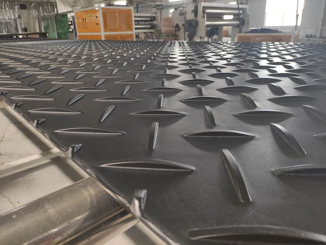 Construcción HDPE Mats