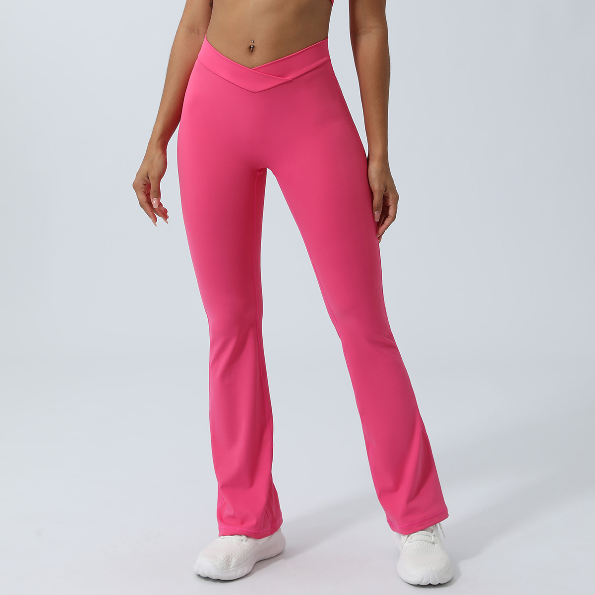 Hot Selling Women Stretchy Quick Dry Pant Lightweight V Cut Yoga Flared Pants High Quality Women's Leggings Sport Yoga Pants