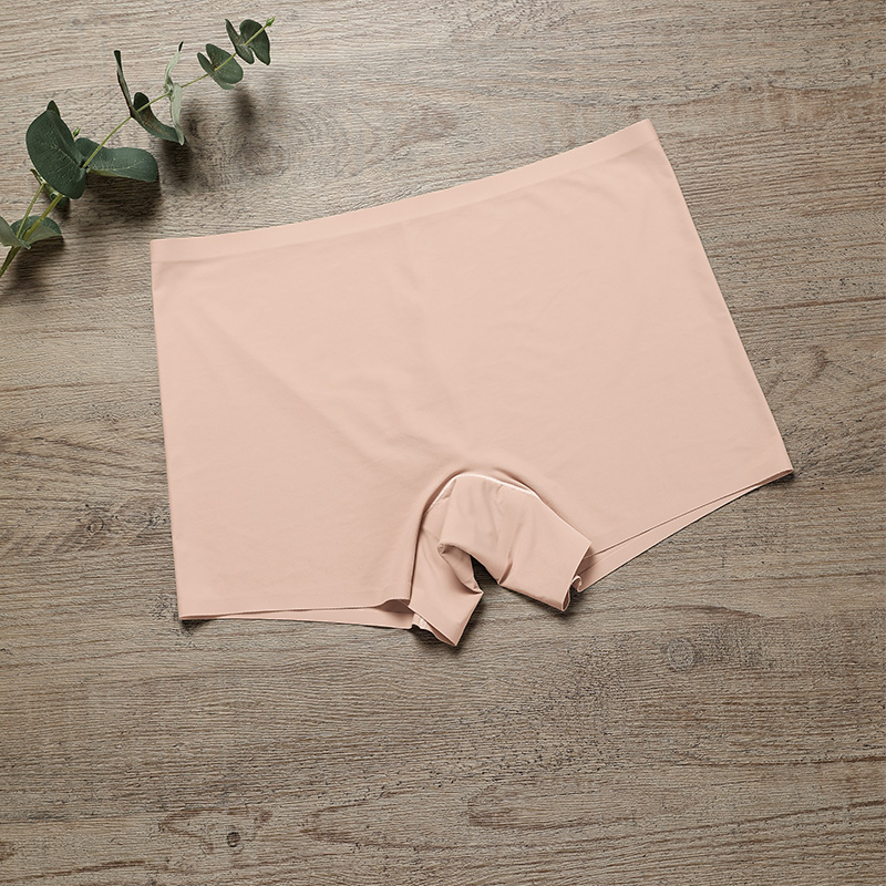 High Stretchy Lightweight Slip Biker Shorts Seamless No Rolling Up Silk Gym Yoga Boxers Legging Women's Shorts