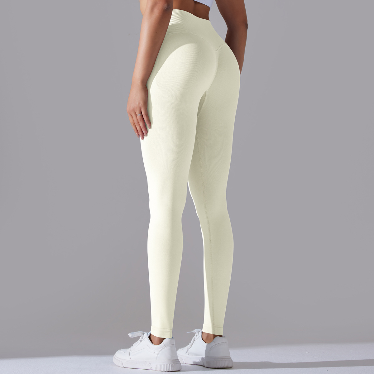 Yoga Pant Workout Preview 3