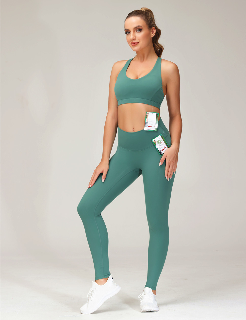 Recycled Legging View 1