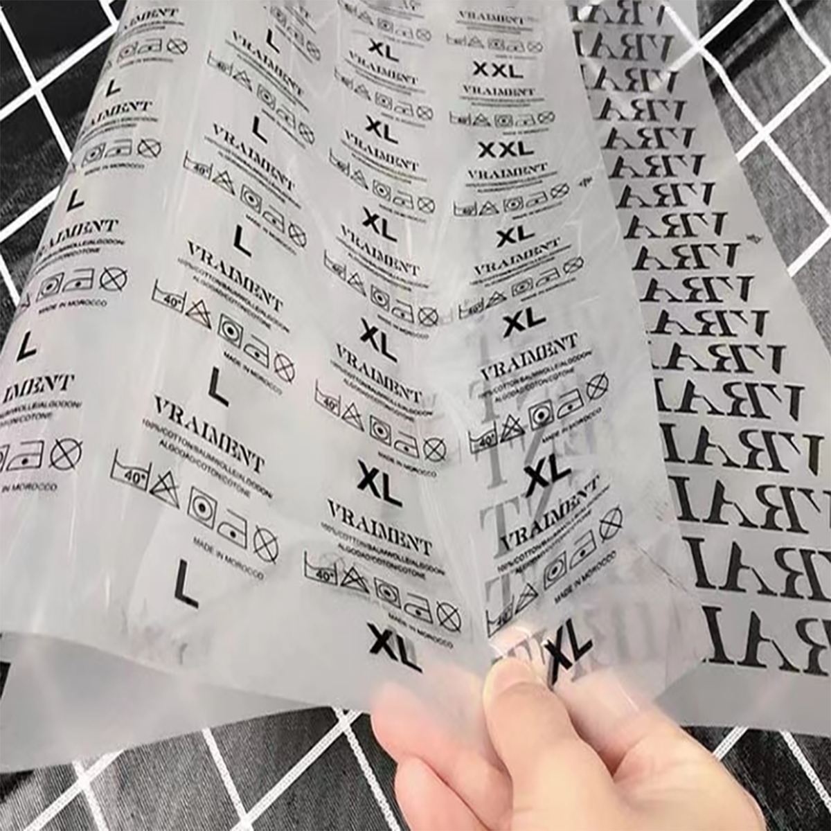 Size & Material Label