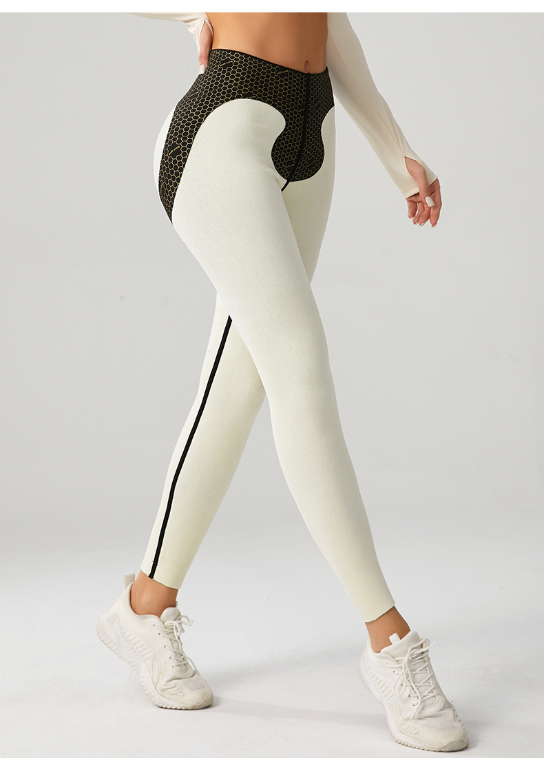 Sportswear details 6