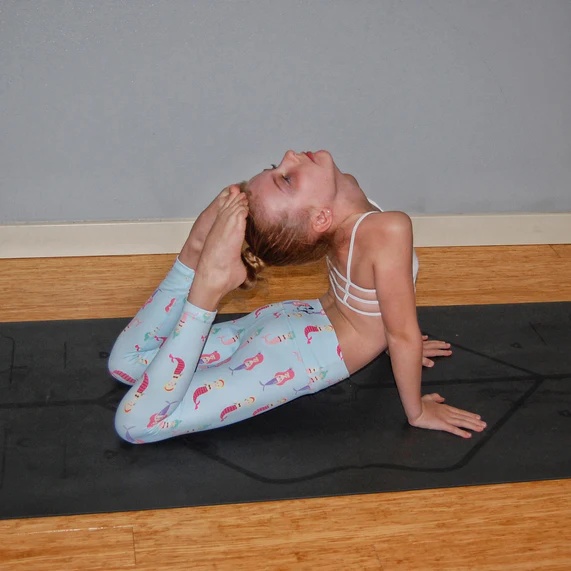 Kids activewear design 4