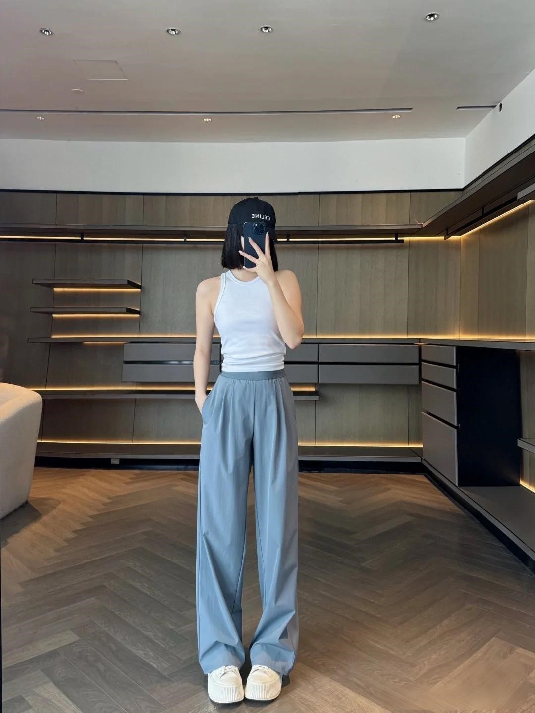 Wholesales Famous Brand Fashion Women's High Waist Wide Leg Sports Yoga Trousers Are for Women