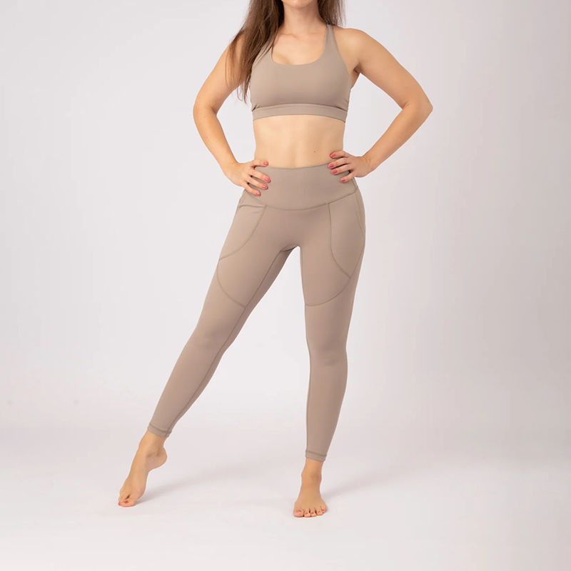 Yoga Pants Detail 2