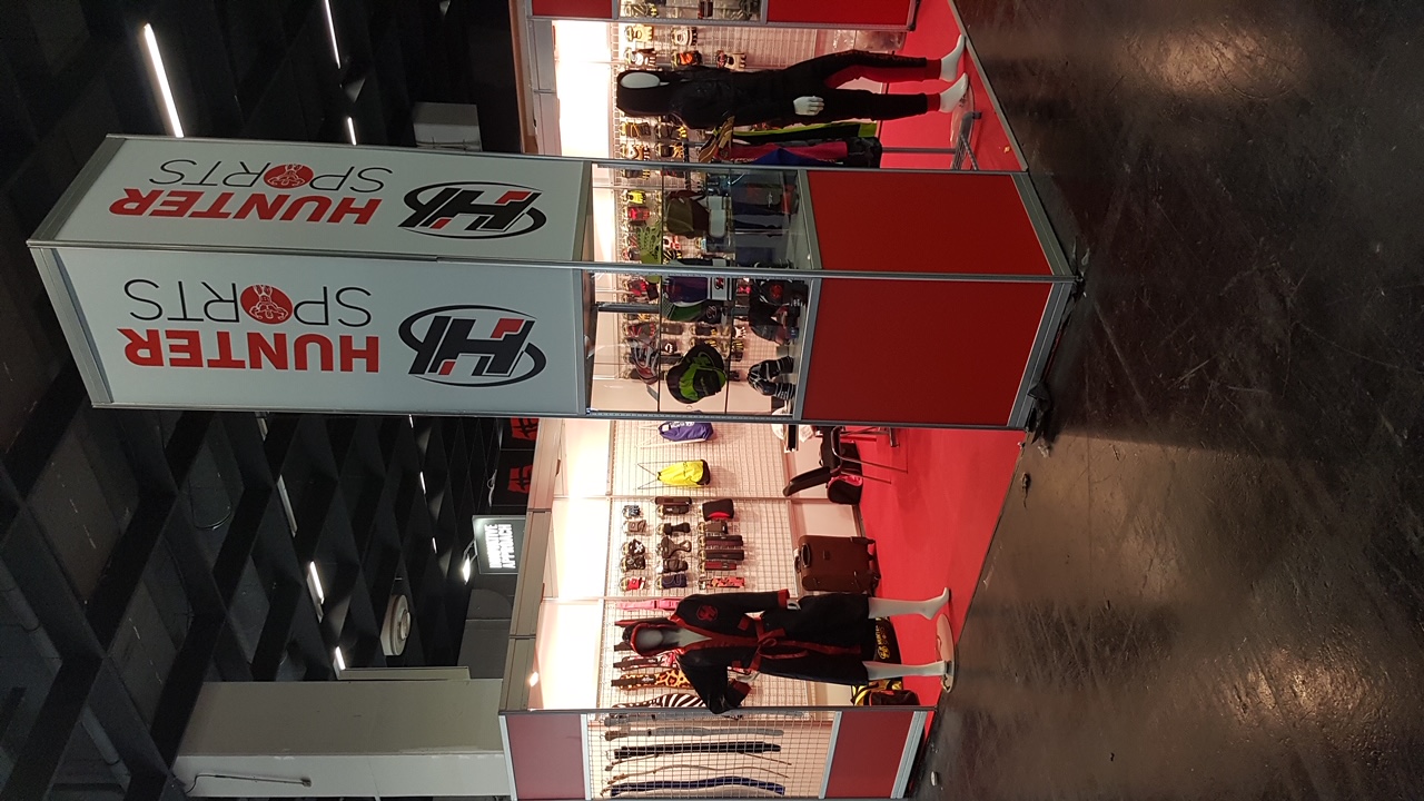 Exhibition booth setup