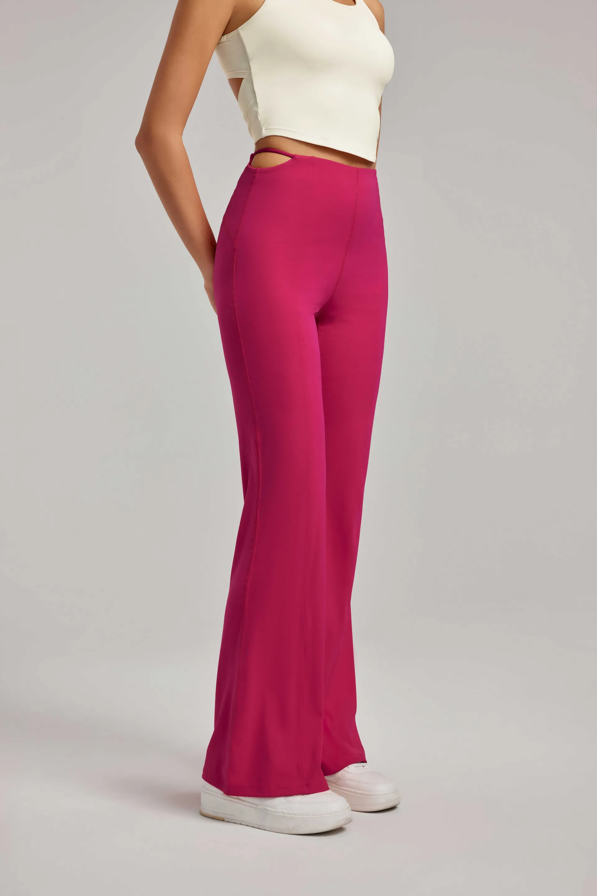 Women's Yoga Pants Detailed Image 5