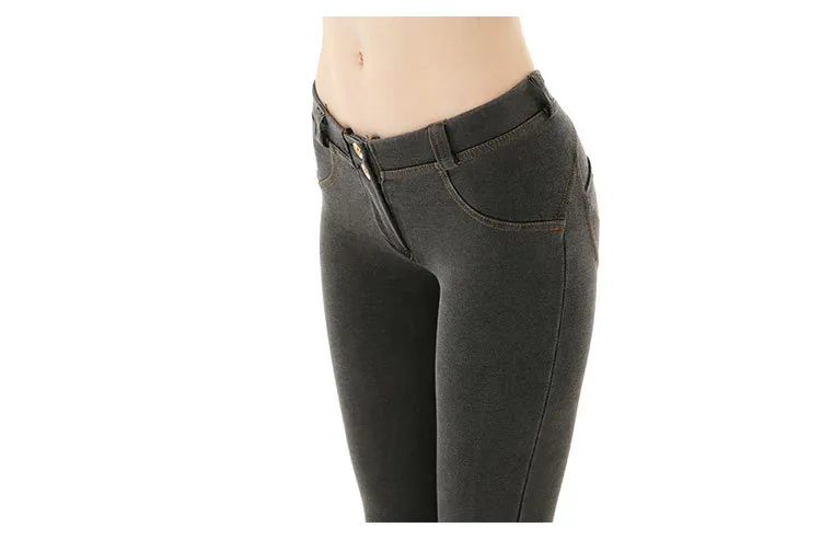 Yoga Pants Detail 1