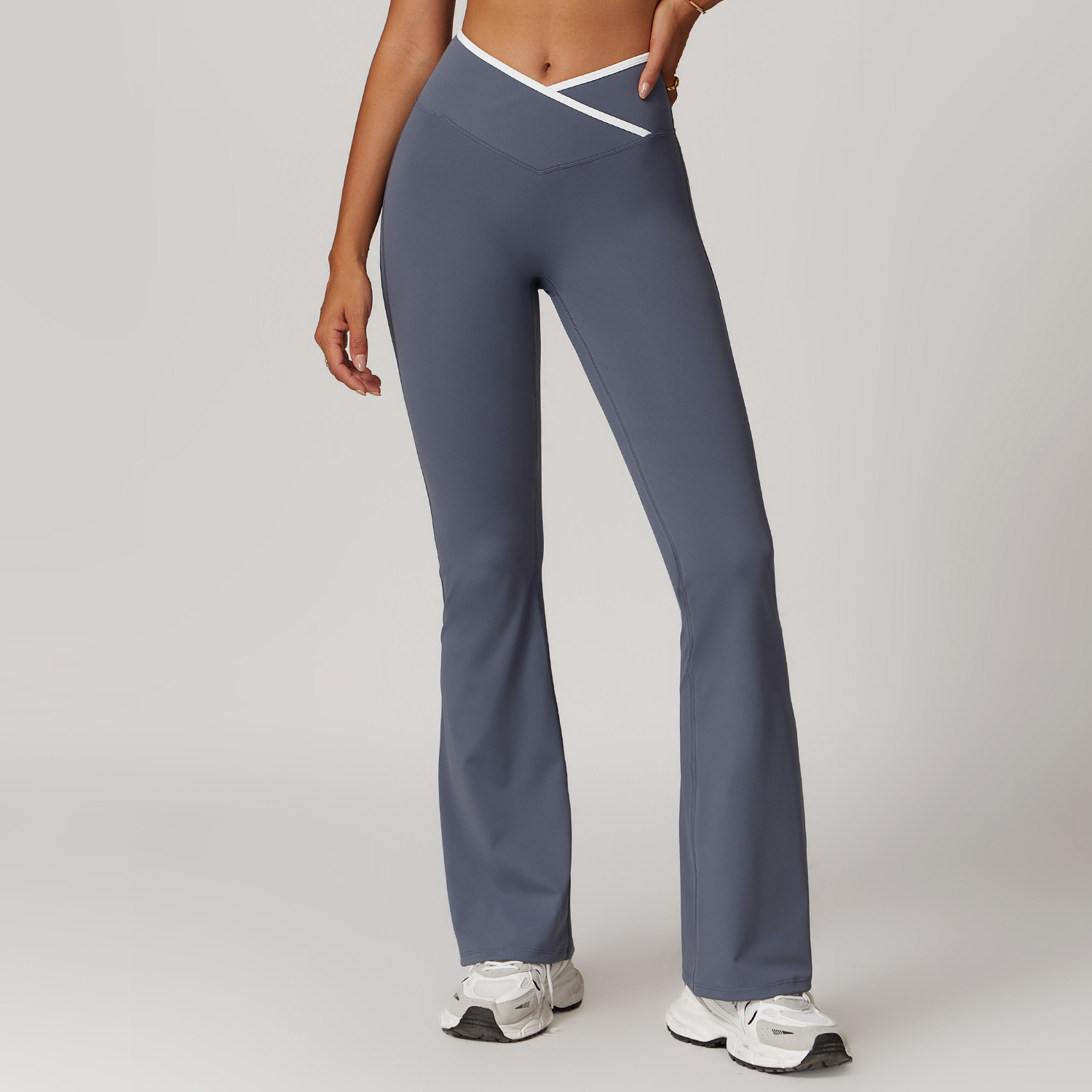 High Quality Women's Fitness Yoga Pants Elastic Waist Sportswear With Customizable Logo Solid Pattern Design