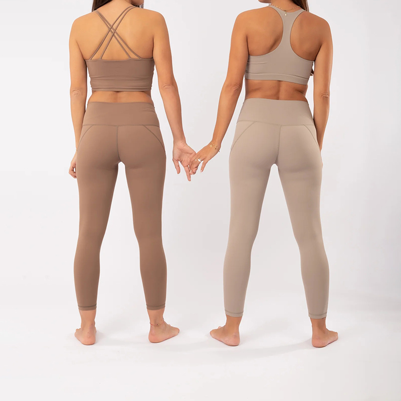 Yoga Pants Detail 8