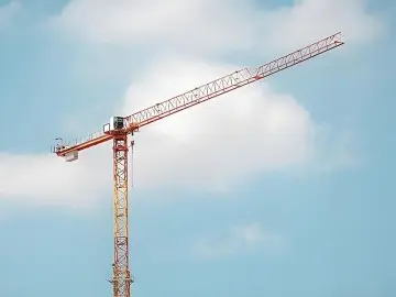 Luffing Tower Crane