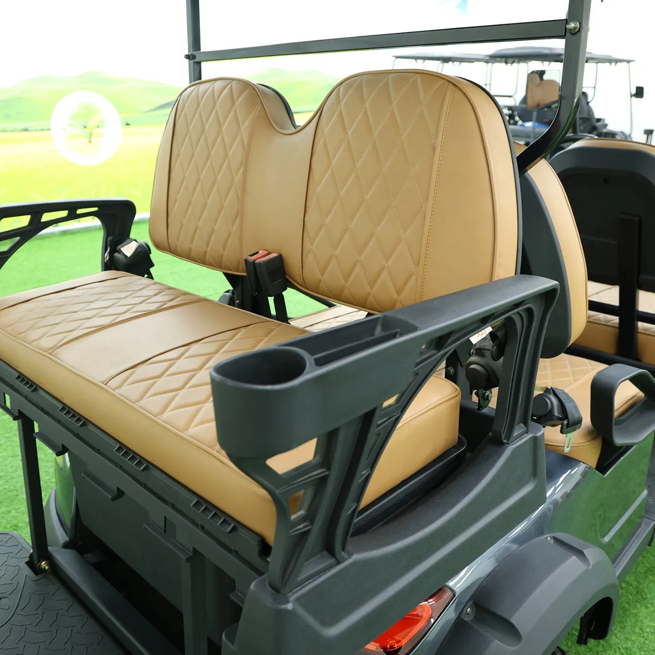 China B Model 6 Seater Electric Lifted Golf Cart with Rear Foldable Seats