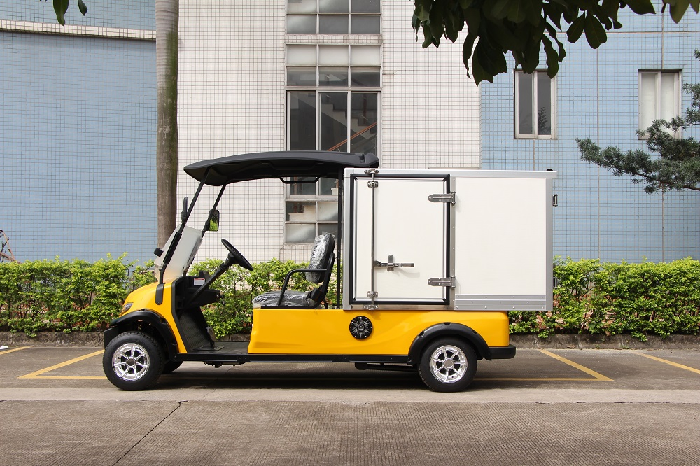 Borcart Newly Launched Resort Car 2 Seats Electric Golf Cart with Cargo Box