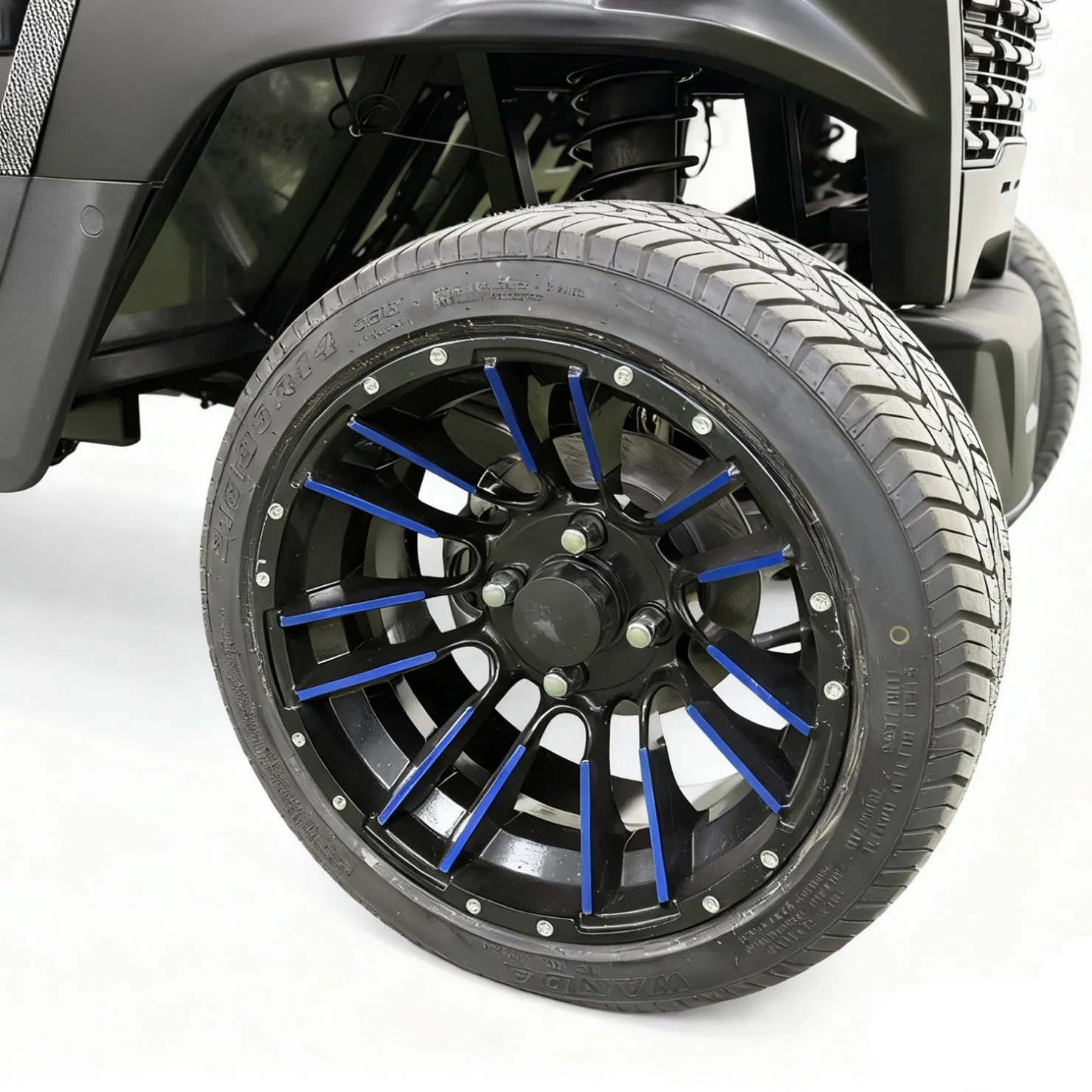 Multifunctional Professional 4 Seats Golf Cart for Resort Support Customization Logo