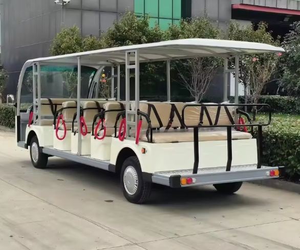 off-Road Golf Cart with Lifted Chassis - All-Terrain for Mountain Resorts &amp; Campsites