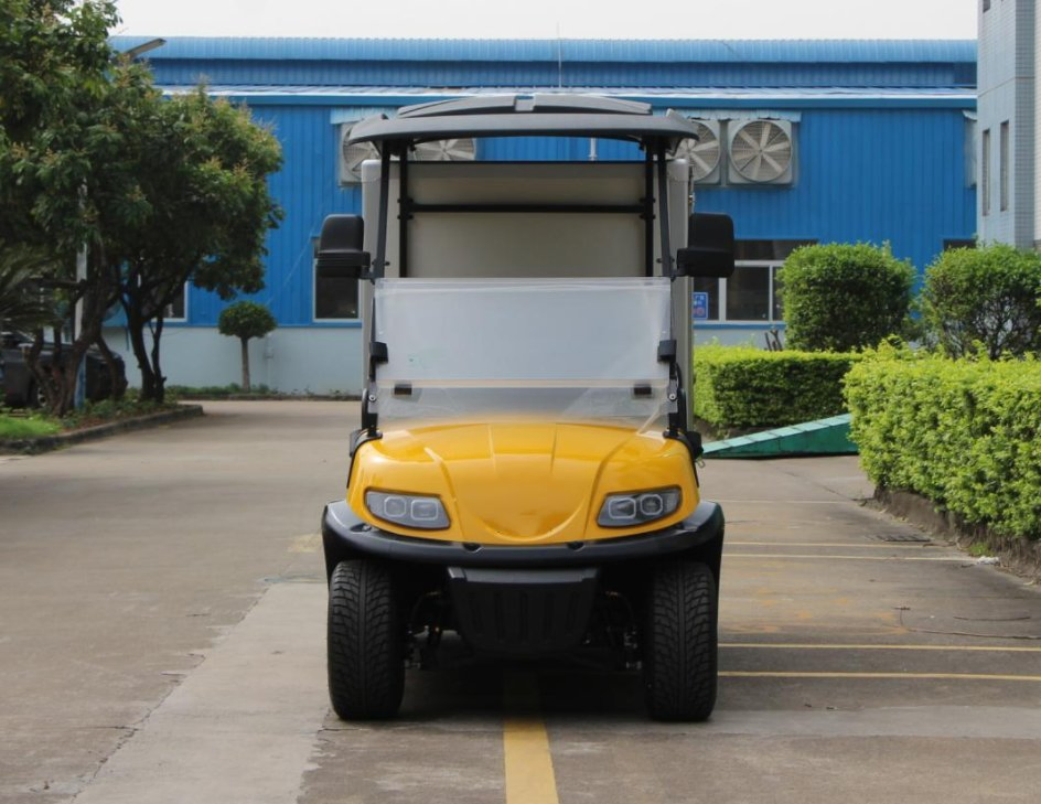 Borcart Newly Launched Resort Car 2 Seats Electric Golf Cart with Cargo Box