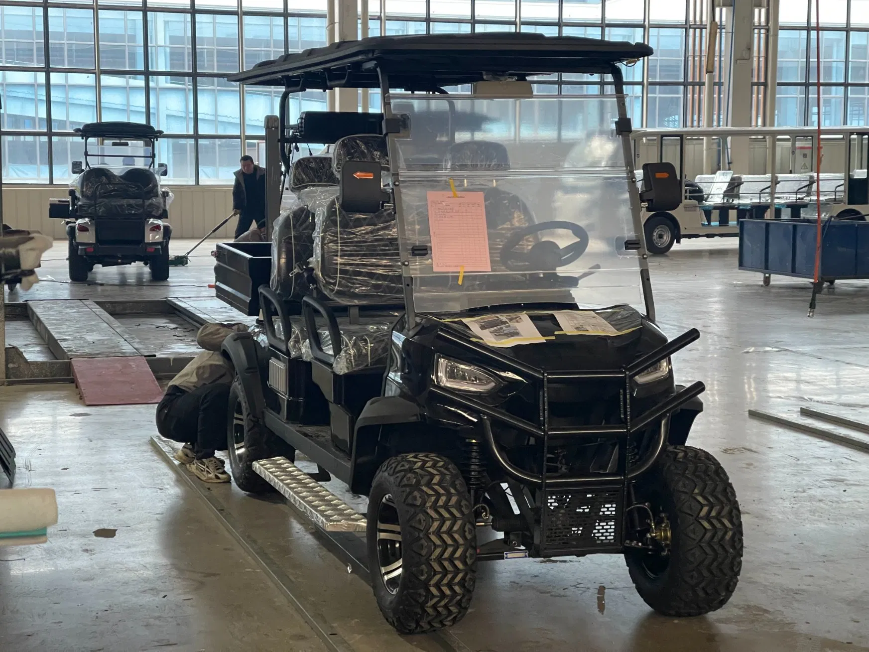 4 Seater Lead Acid Powered with Cargo Gas Golf Cart