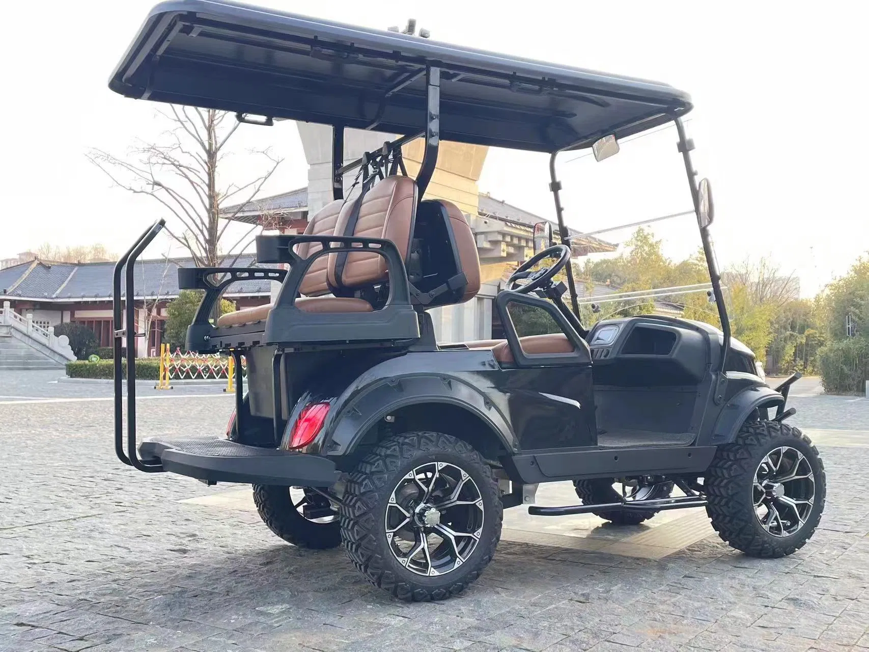 4 Seats Golf Cart with 48V Lithium Battery Hunting Cart