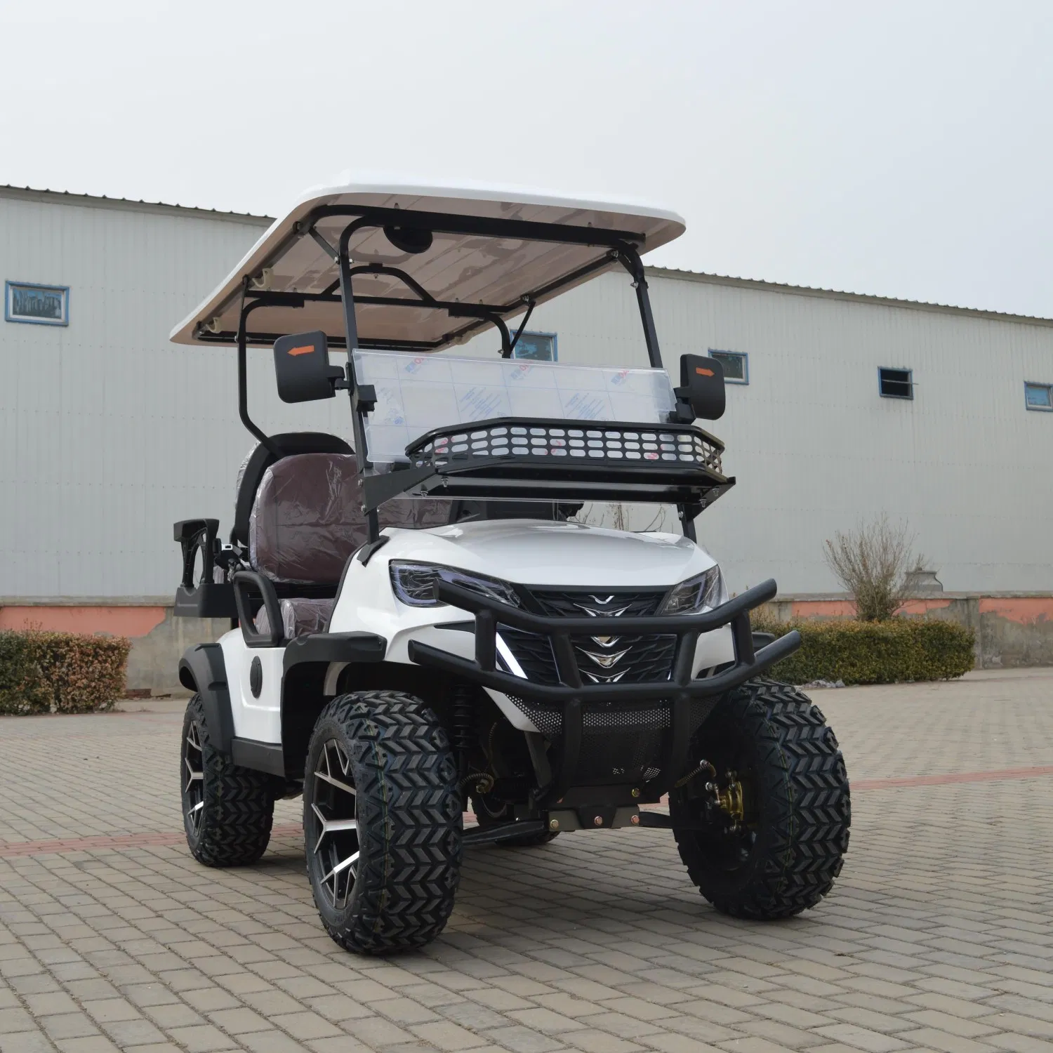 4 Seater New Golf Cart Electric Club Car with Cargo Box