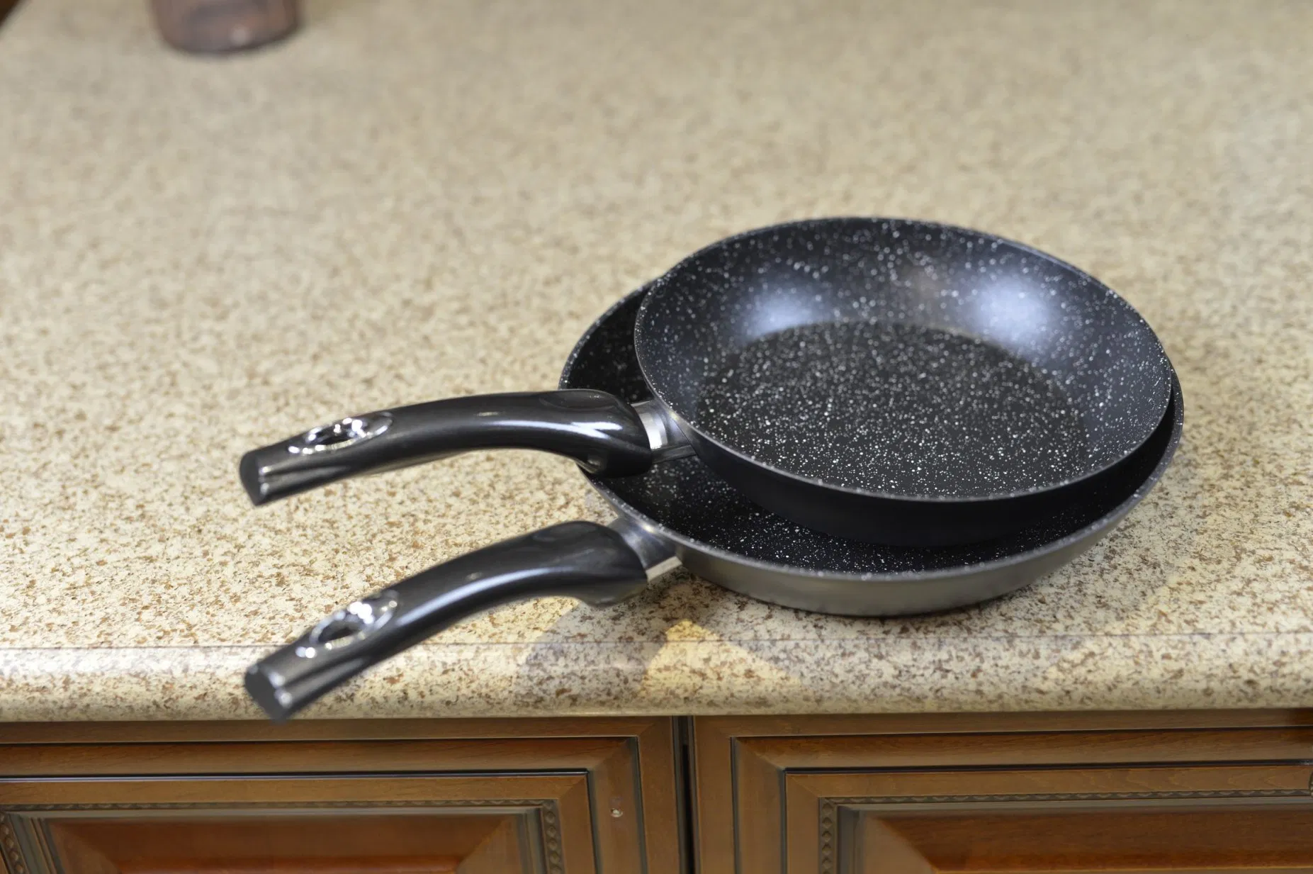 High Quality Forged Aluminum Soup Pot Sautepan Milk Pot Kitchen Cookware Set with Induction Bottom