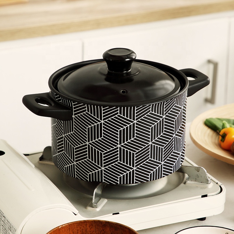 New Design Red Paint Custom Ceramic Casseroles Non Stick Stockpot Milk Pan Set Heat Resisting Soup Pot With Lid