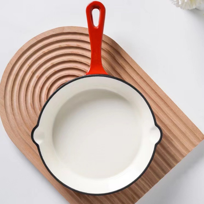Enamel pan size variety