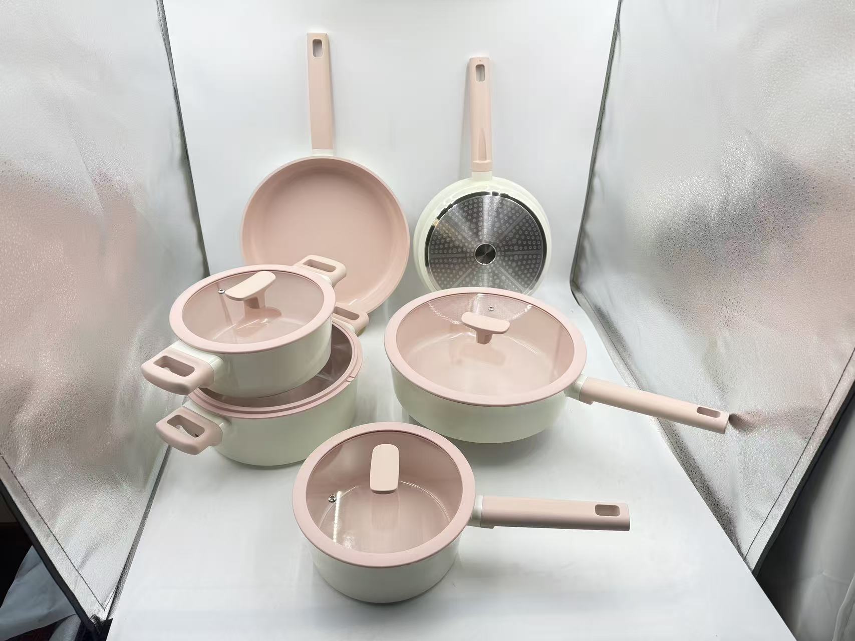 Pinkish White Marble Modern Design Aluminium Durable Eco-Friendly Healthy Non-Stick Multi-functional Cookware Set 10-Piece