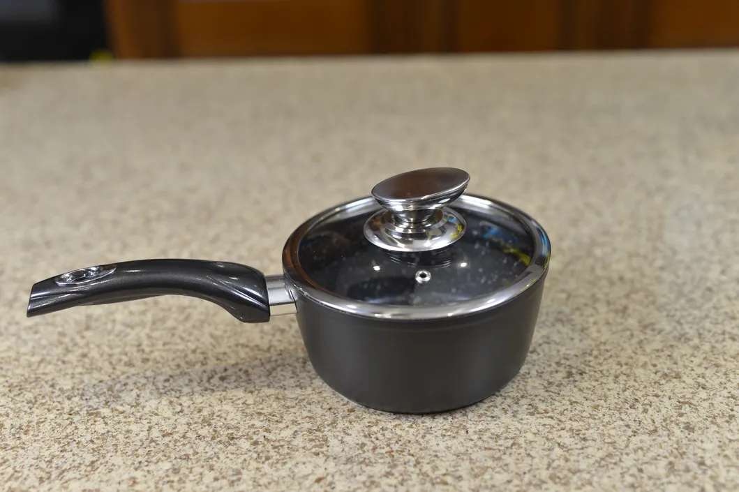 High Quality Forged Aluminum Soup Pot Sautepan Milk Pot Kitchen Cookware Set with Induction Bottom