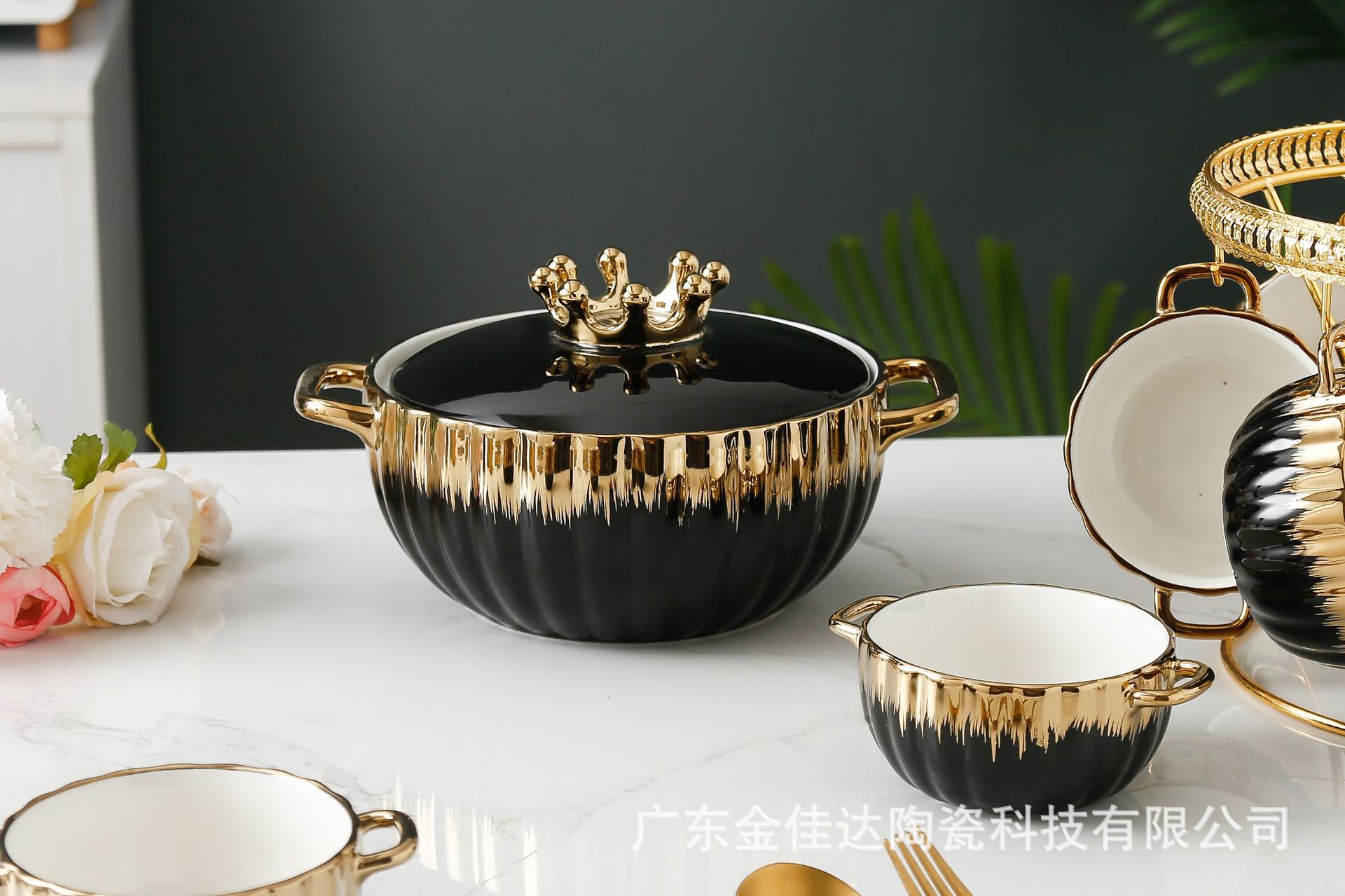 Soup Set Detail 3